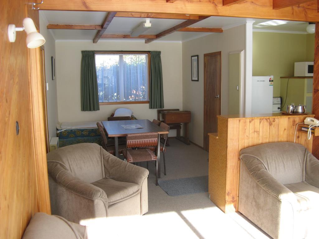 Tongariro River Motel Turangi Room photo