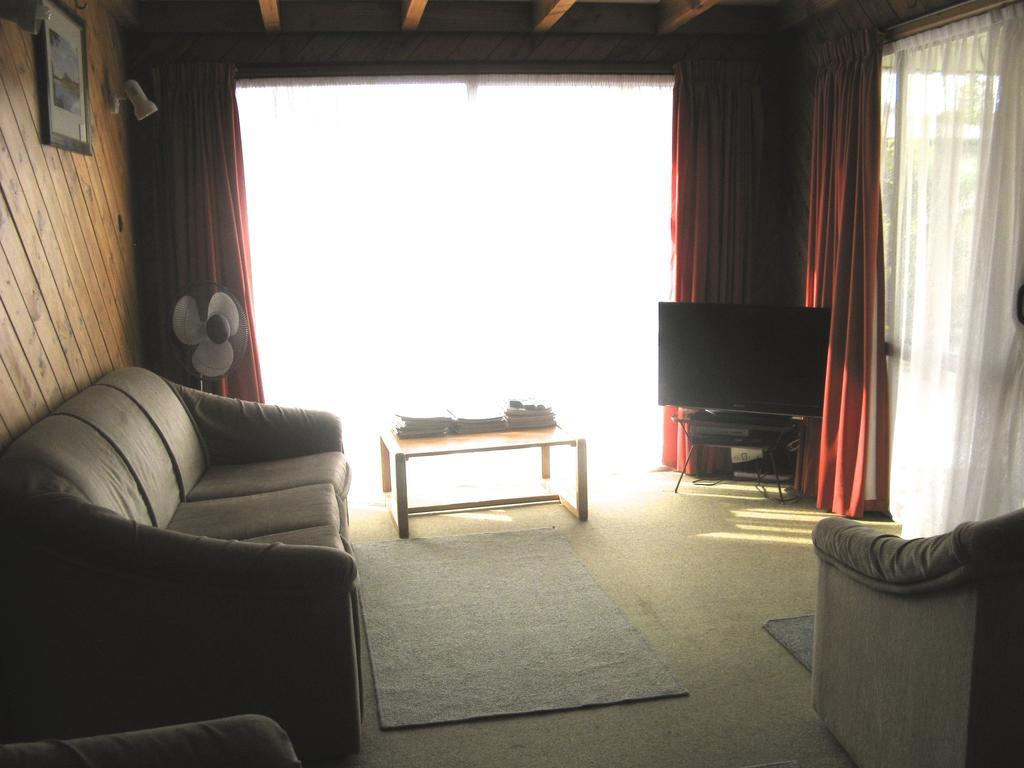 Tongariro River Motel Turangi Room photo