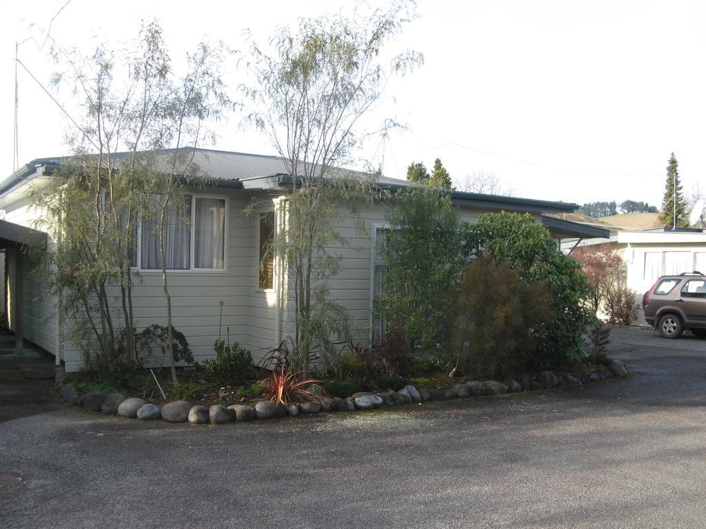 Tongariro River Motel Turangi Exterior photo
