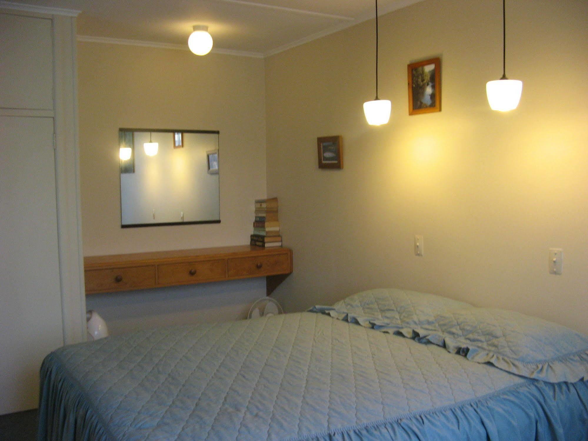 Tongariro River Motel Turangi Exterior photo