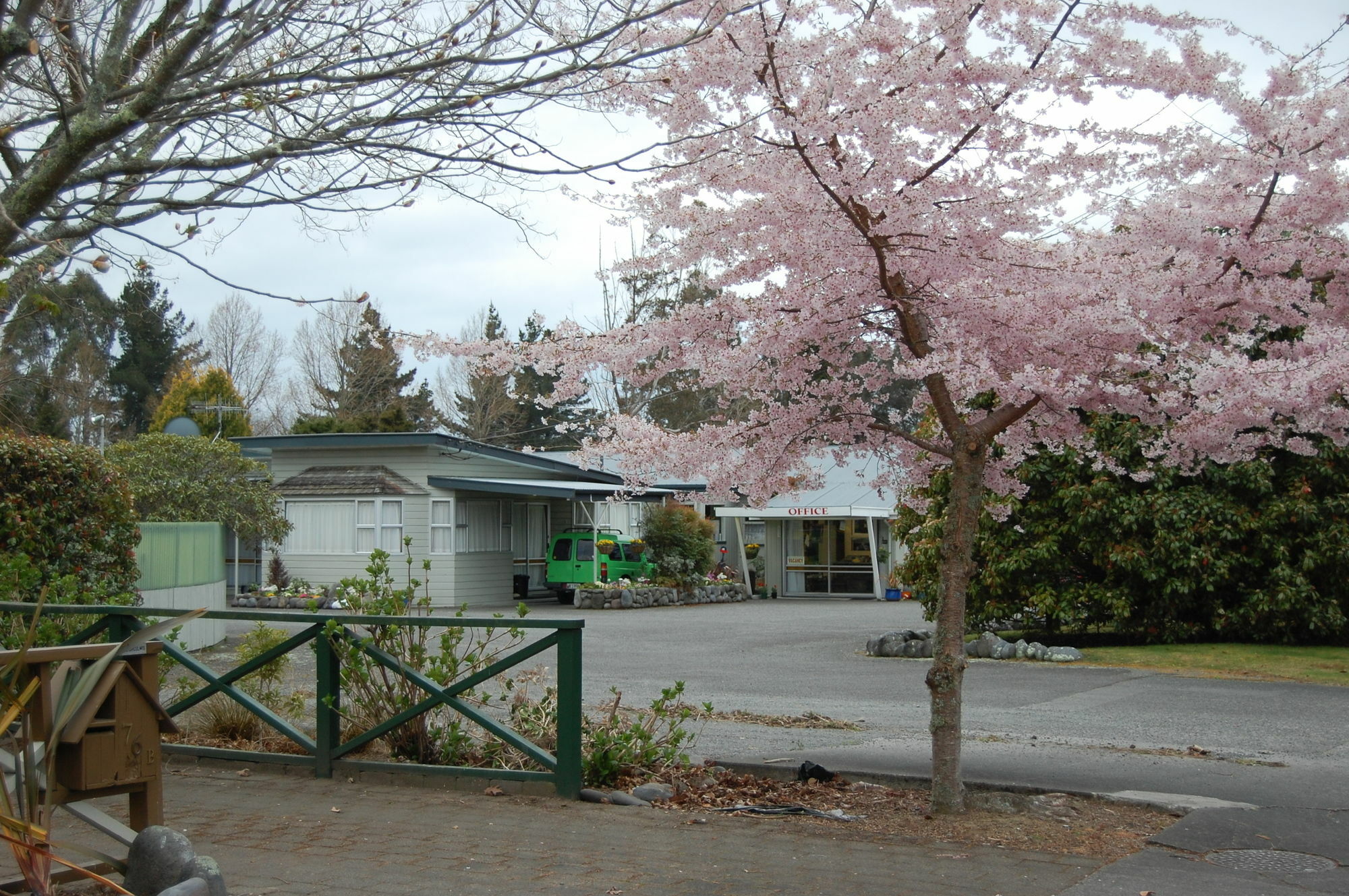 Tongariro River Motel Turangi Exterior photo
